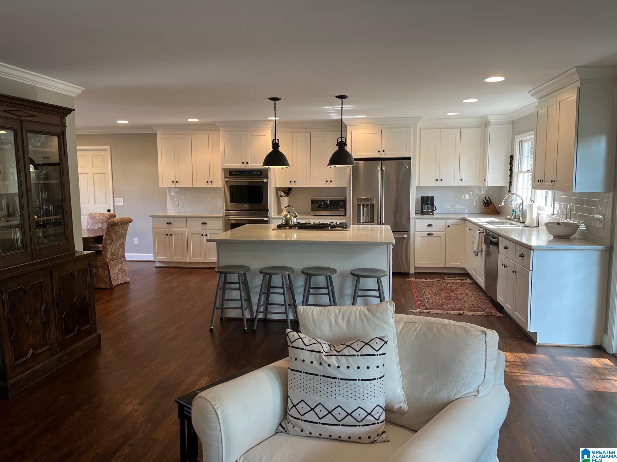 3613 Kingshill Road Birmingham, AL 35223 - Photo 2 of 10