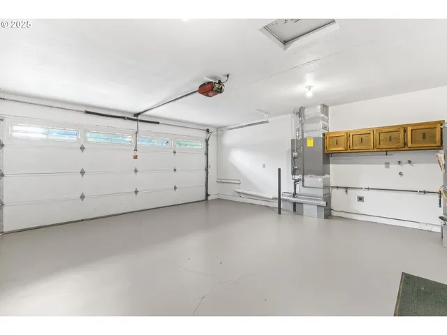 $496,950 | 2020 Southwest Laura Court, Troutdale, OR 97060