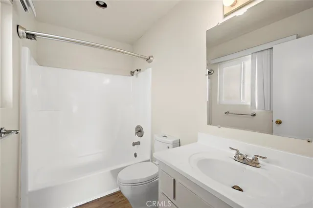 $3,100 | 229 West Escalones, Unit A, San Clemente, CA 92672