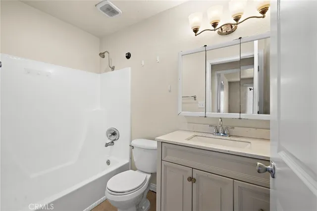 $3,100 | 229 West Escalones, Unit A, San Clemente, CA 92672