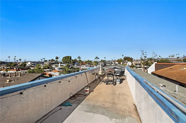 $3,100 | 229 West Escalones, Unit A, San Clemente, CA 92672