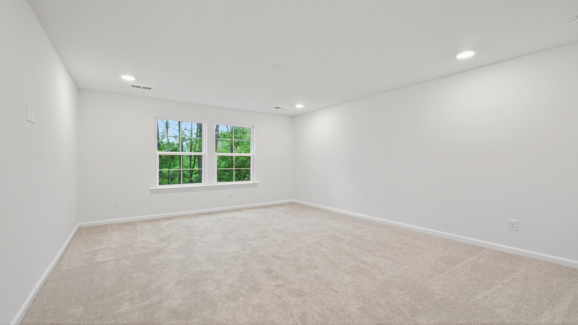 446 Cadbury Loop Summerville, SC 29486 - Photo 15 of 29 Primary Bedroom