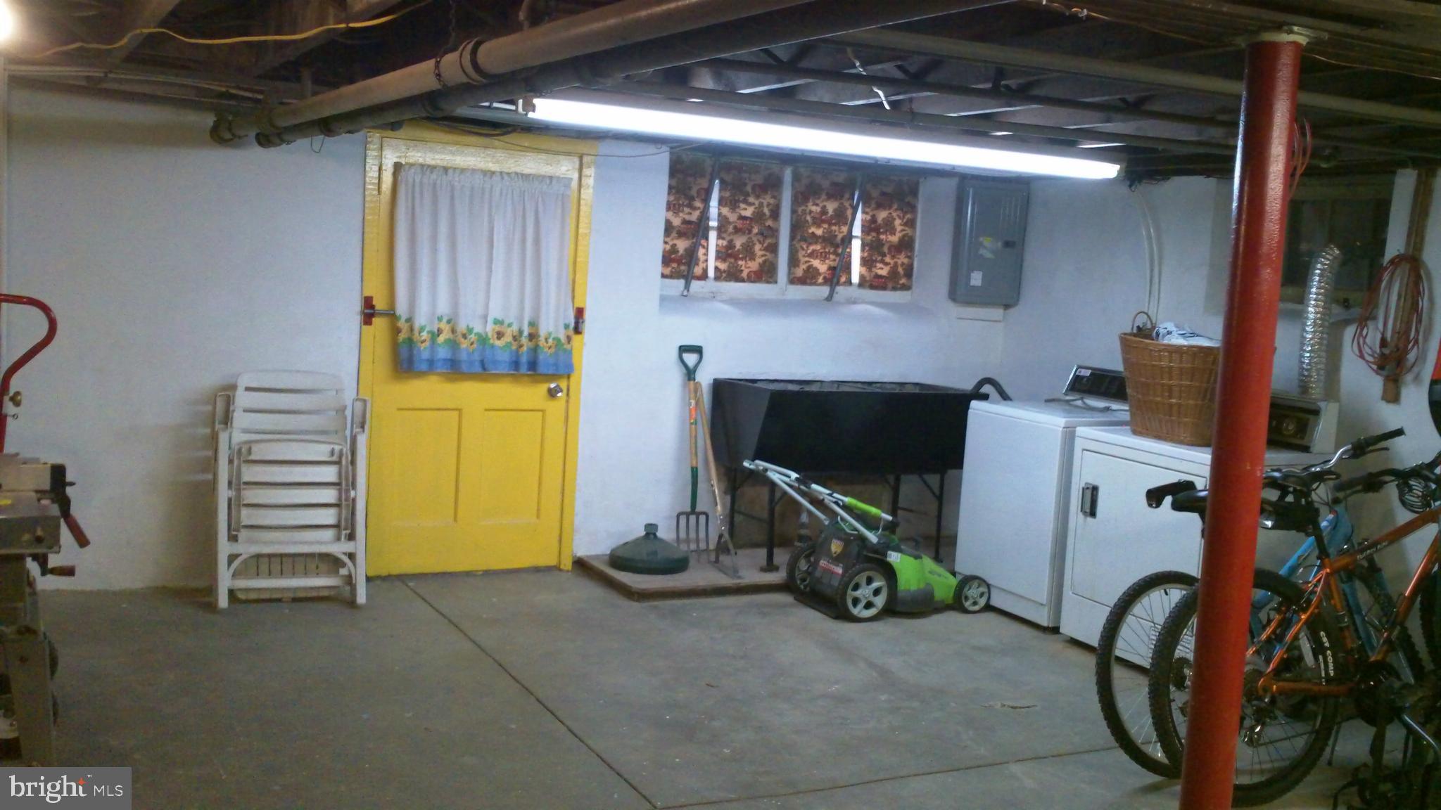 130 Gladstone Road Lansdowne, PA 19050 - Photo 27 of 34