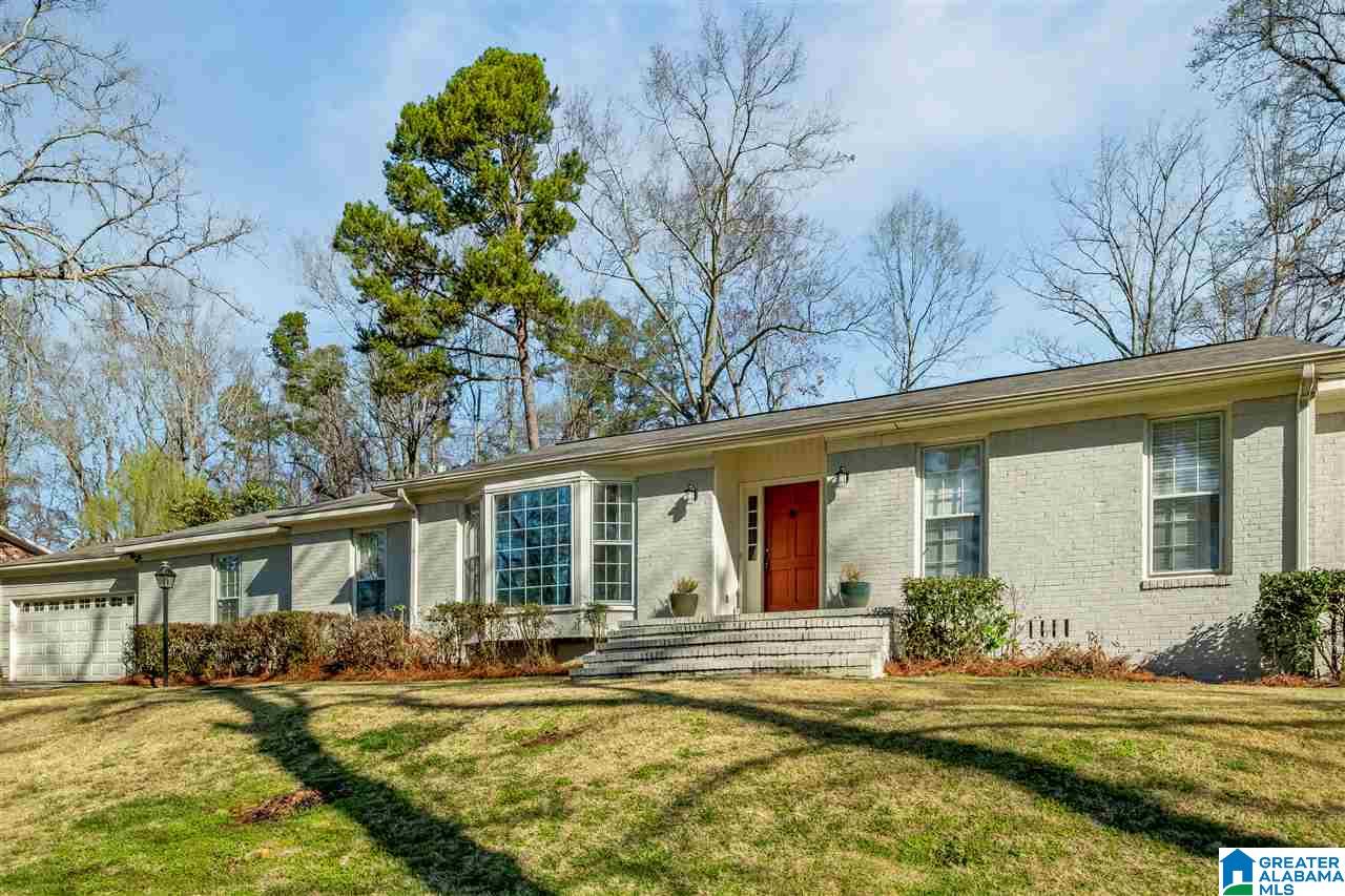 3724 Woodvale Road Birmingham, AL 35223 - Photo 3 of 33