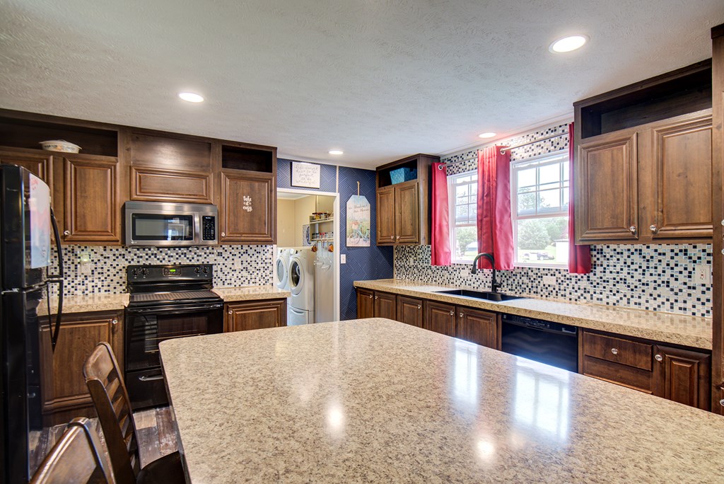 452 Davenport Road Southwest Resaca, GA 30735 - Photo 15 of 53 Gallery Image 15