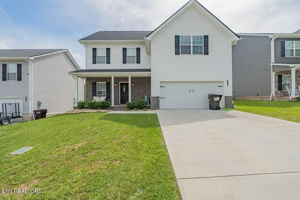 $420,000 | 7645 Honey Oaks Road, Corryton, TN 37721