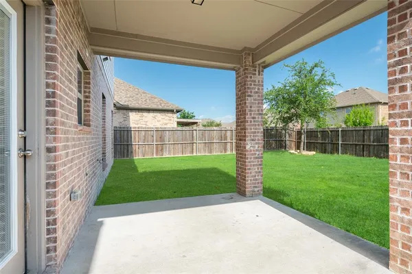 $2,450 | 9900 Prairie Dog Lane, McKinney, TX 75071