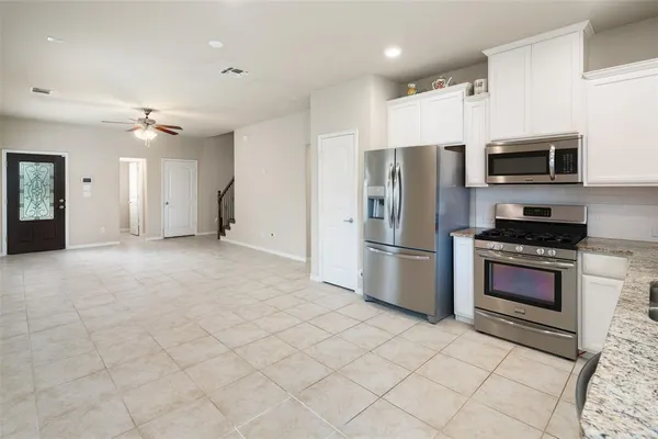 $2,450 | 9900 Prairie Dog Lane, McKinney, TX 75071