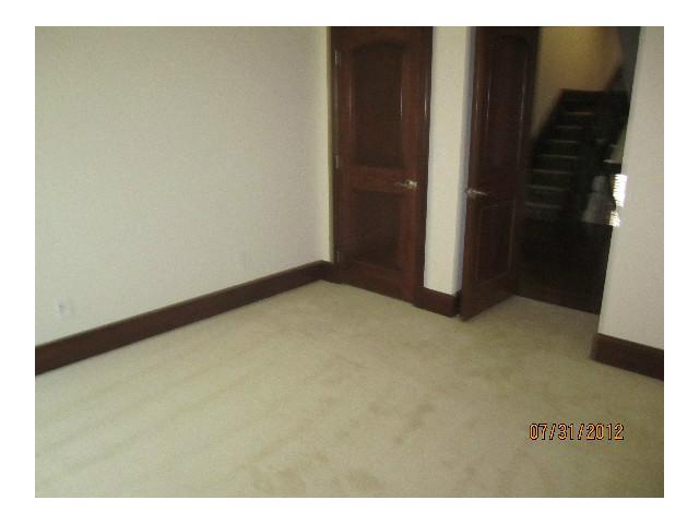 1999 Waltham Road Columbus, OH 43212 - Photo 12 of 22