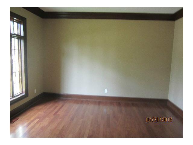 1999 Waltham Road Columbus, OH 43212 - Photo 3 of 22