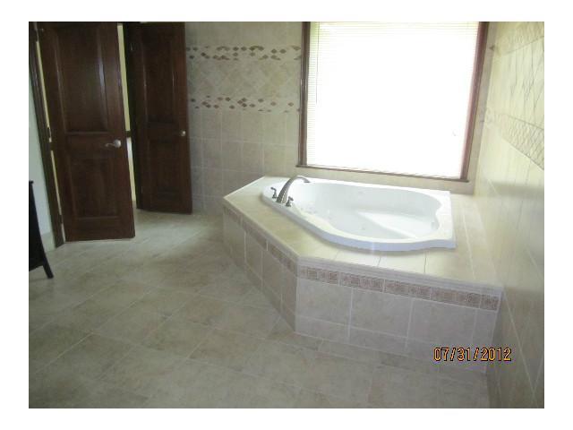 1999 Waltham Road Columbus, OH 43212 - Photo 10 of 22