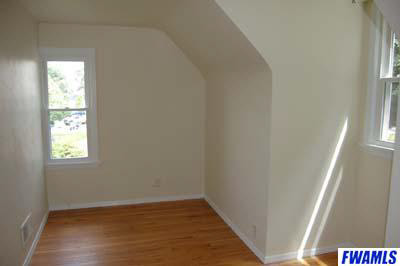 5322 Bluffton Road Fort Wayne, IN 46809 - Photo 12 of 25
