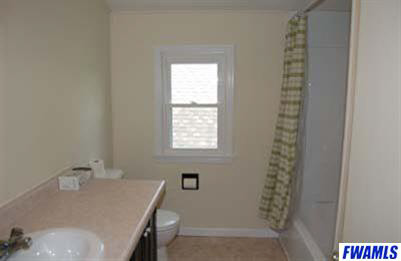 5322 Bluffton Road Fort Wayne, IN 46809 - Photo 14 of 25