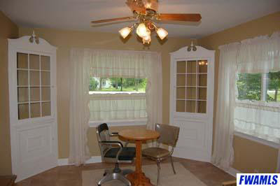 5322 Bluffton Road Fort Wayne, IN 46809 - Photo 6 of 25