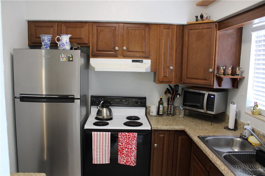 6550 Winfield Boulevard, Unit 101 Margate, FL 33063 - Photo 3 of 22 Photo 3