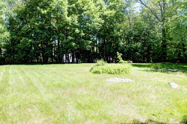 121 Dunstable Road Chelmsford, MA 01863 - Photo 27 of 30