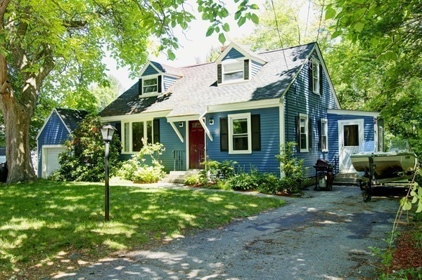 121 Dunstable Road Chelmsford, MA 01863 - Photo 3 of 30