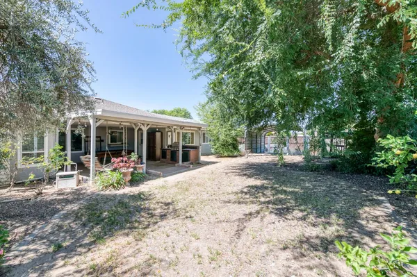 $770,000 | 36837 Berkshire Drive, Madera, CA 93636