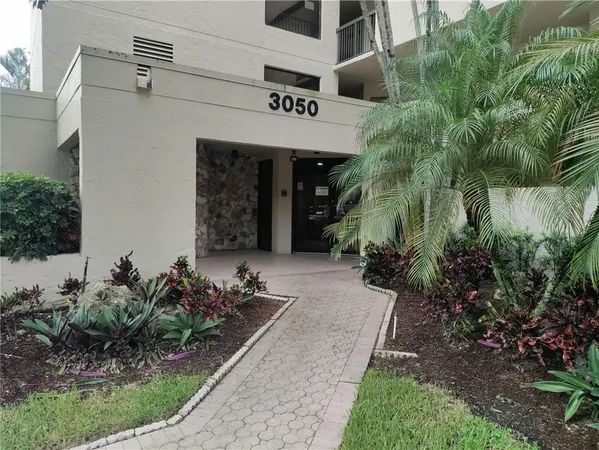 $2,000 | 3050 Northwest 42nd Avenue, Unit C103, Coconut Creek, FL 33066