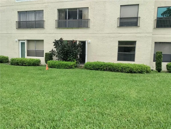 $2,000 | 3050 Northwest 42nd Avenue, Unit C103, Coconut Creek, FL 33066