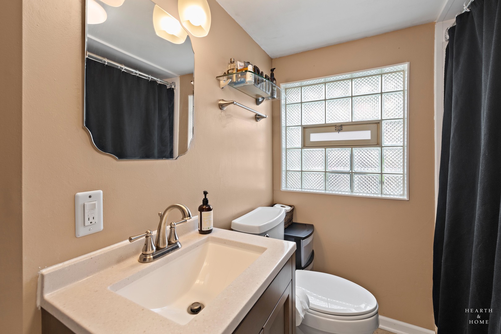 538 Memory Lane Addison, IL 60101 - Photo 15 of 28 Gallery Image 15
