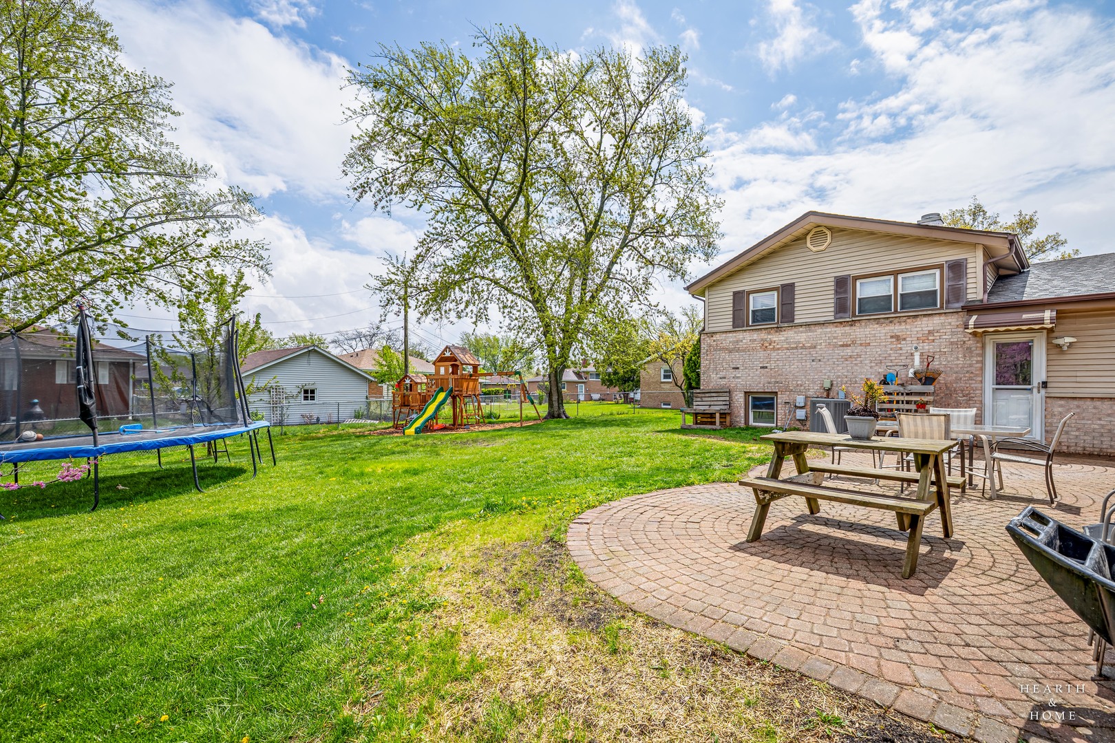 538 Memory Lane Addison, IL 60101 - Photo 22 of 28 Gallery Image 22
