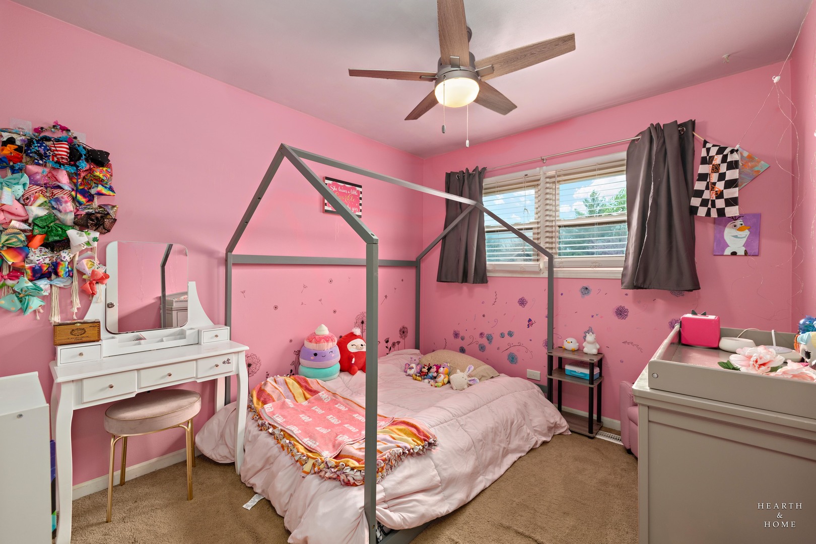 538 Memory Lane Addison, IL 60101 - Photo 3 of 28 Gallery Image 3