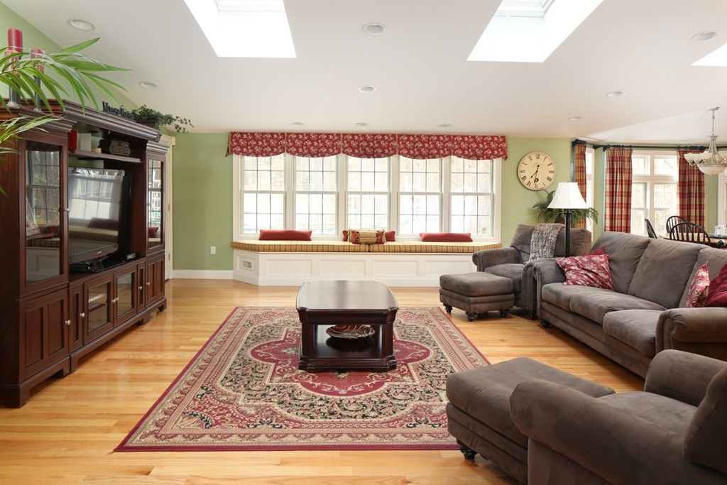 34 Great Rock Road Hanover, MA 02339 - Photo 3 of 25 Gallery Image 3
