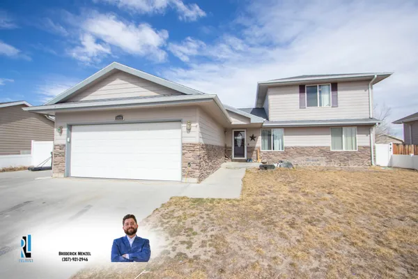 $465,000 | 1922 Omaha Trail, Bar Nunn, WY 82601