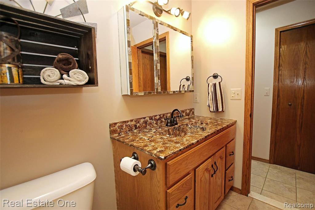 5621 Rochester Road Dryden, MI 48428 - Photo 28 of 52