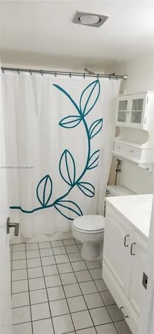 a view of a room with equipment