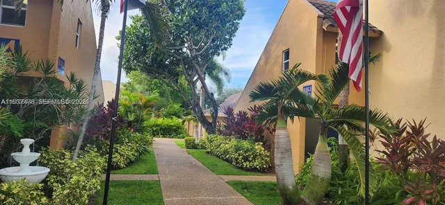 $2,100 | 959 Southeast 2nd Avenue, Unit 209, Deerfield Beach, FL 33441