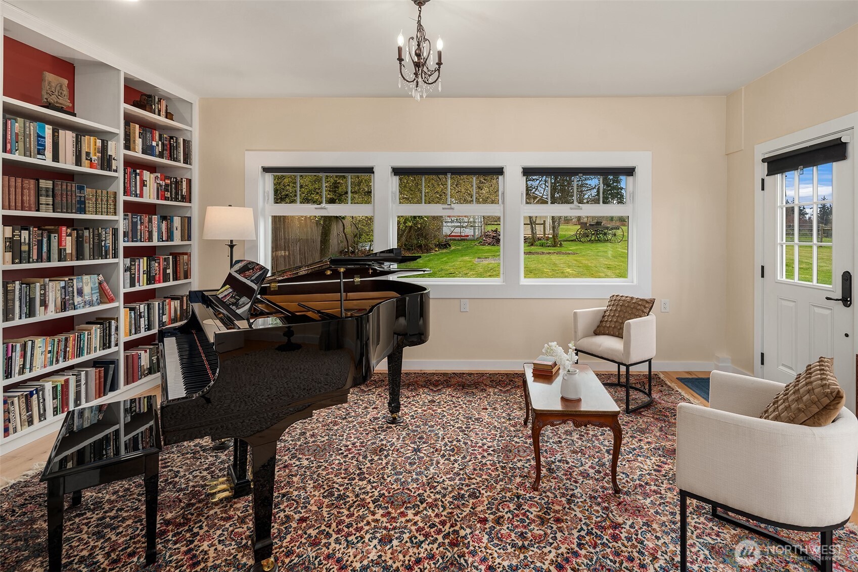 6007 Southwest 240th Street Vashon, WA 98070 - Photo 25 of 40 a workspace with furniture window and wooden floor