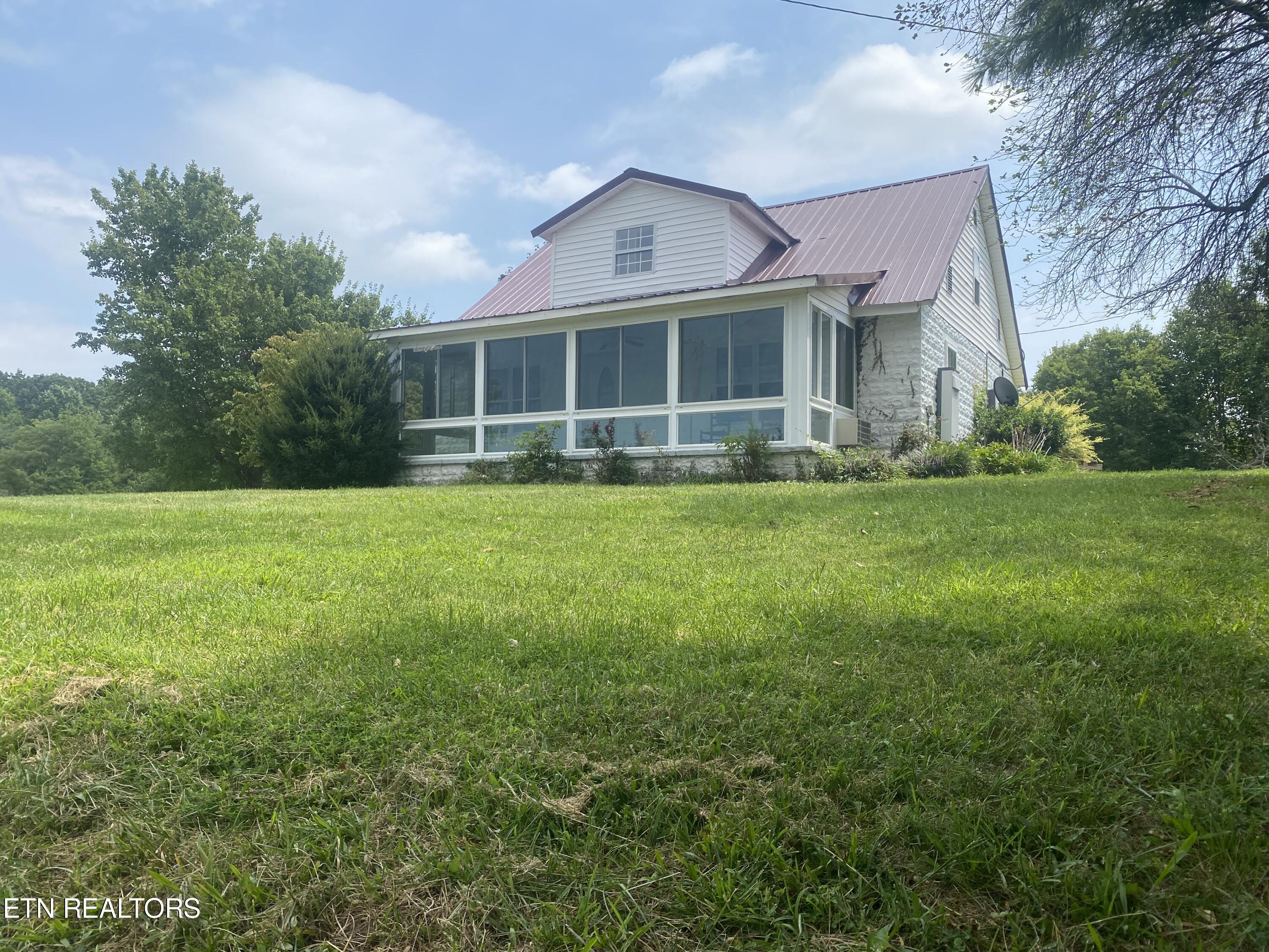 1088 Jones Ridge Road Speedwell, TN 37870 - Photo 17 of 53 IMG_0714