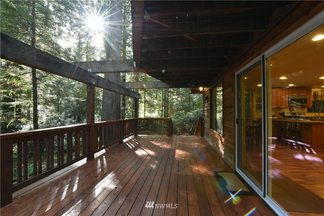 710 East Promontory Road Shelton, WA 98584 - Photo 2 of 25 Gallery Image 2