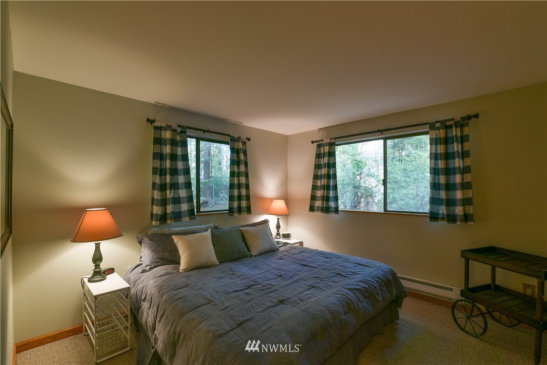 710 East Promontory Road Shelton, WA 98584 - Photo 8 of 25 Gallery Image 8