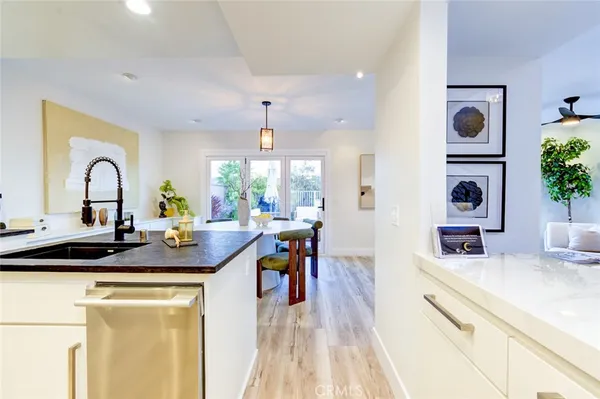 $1,577,999 | 51 La Costa Court, Laguna Beach, CA 92651