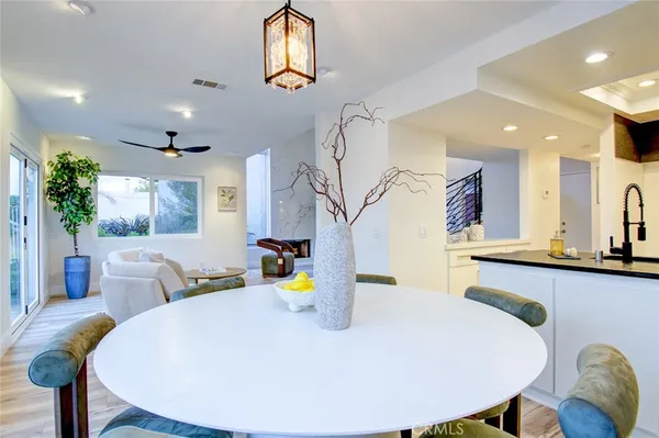 $1,577,999 | 51 La Costa Court, Laguna Beach, CA 92651