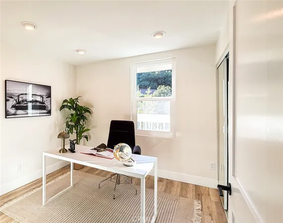 $1,577,999 | 51 La Costa Court, Laguna Beach, CA 92651