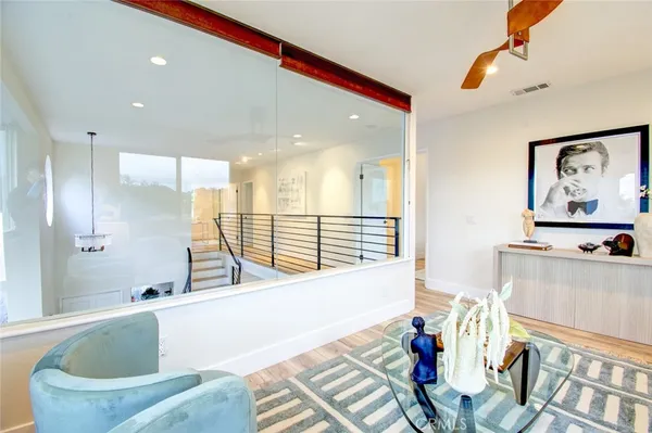 $1,577,999 | 51 La Costa Court, Laguna Beach, CA 92651