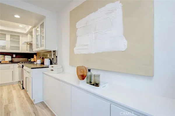 $1,577,999 | 51 La Costa Court, Laguna Beach, CA 92651