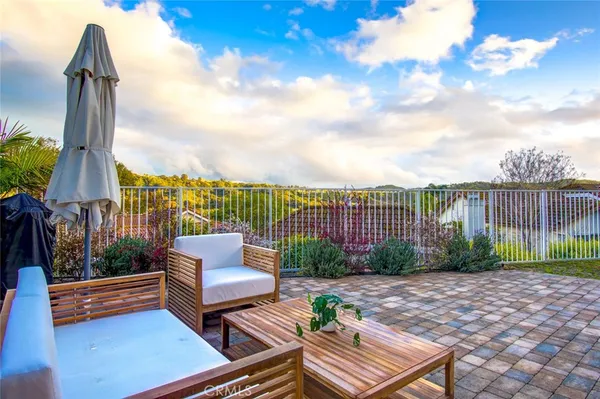 $1,577,999 | 51 La Costa Court, Laguna Beach, CA 92651