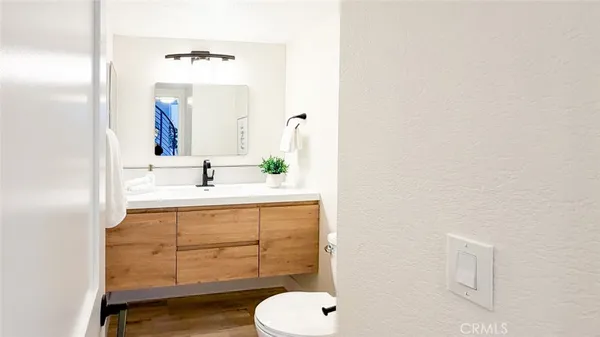$1,577,999 | 51 La Costa Court, Laguna Beach, CA 92651