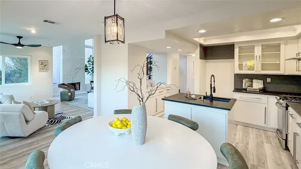 $1,577,999 | 51 La Costa Court, Laguna Beach, CA 92651