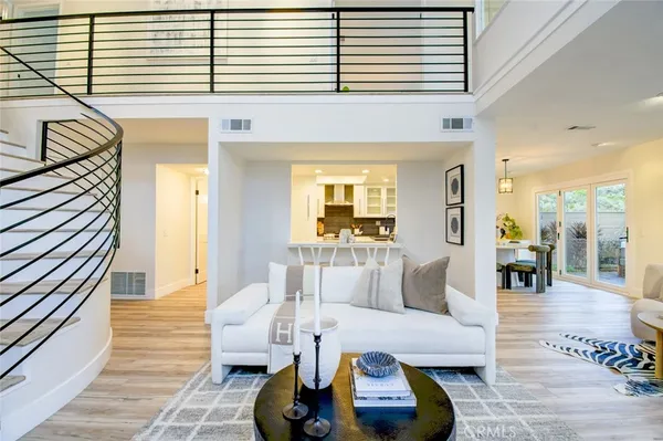 $1,577,999 | 51 La Costa Court, Laguna Beach, CA 92651