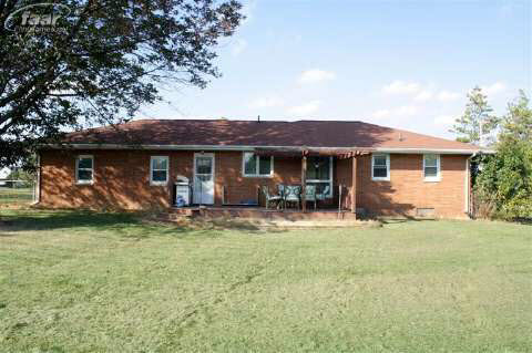 9214 East Bristol Road Davison, MI 48423 - Photo 19 of 24 20376032-18.JPG