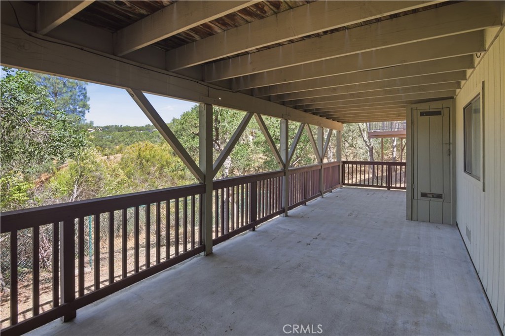 2515 Shoreline Road Bradley, CA 93426 - Photo 36 of 46 Lower Patio