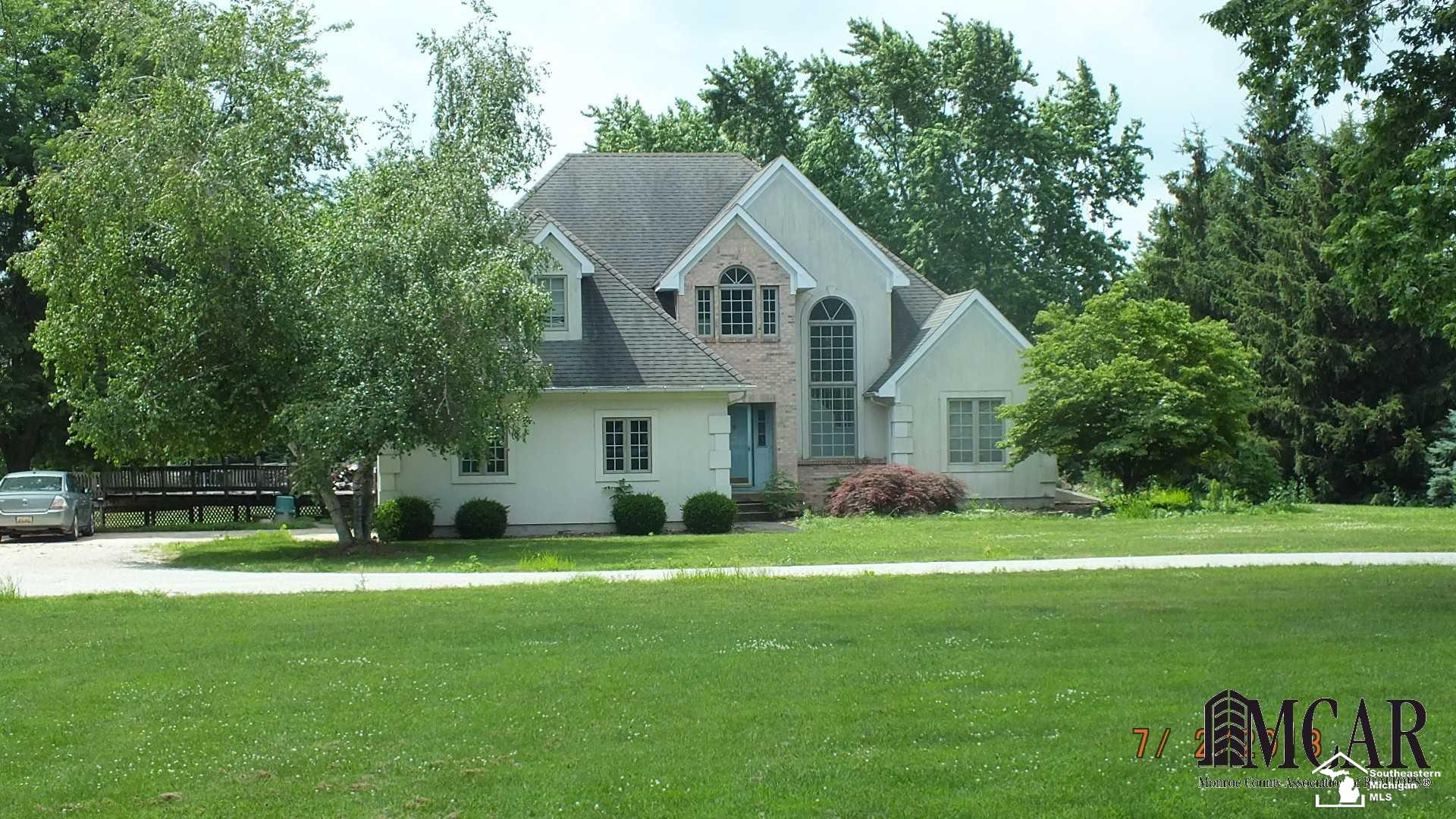 925 East Samaria Road Erie, MI 48133 - Photo 3 of 34 21469507-2.JPG