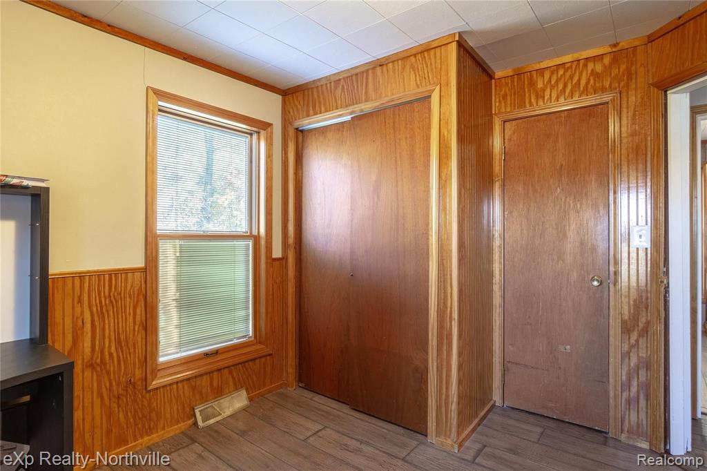 9051 North Latson Road Howell, MI 48855 - Photo 45 of 61