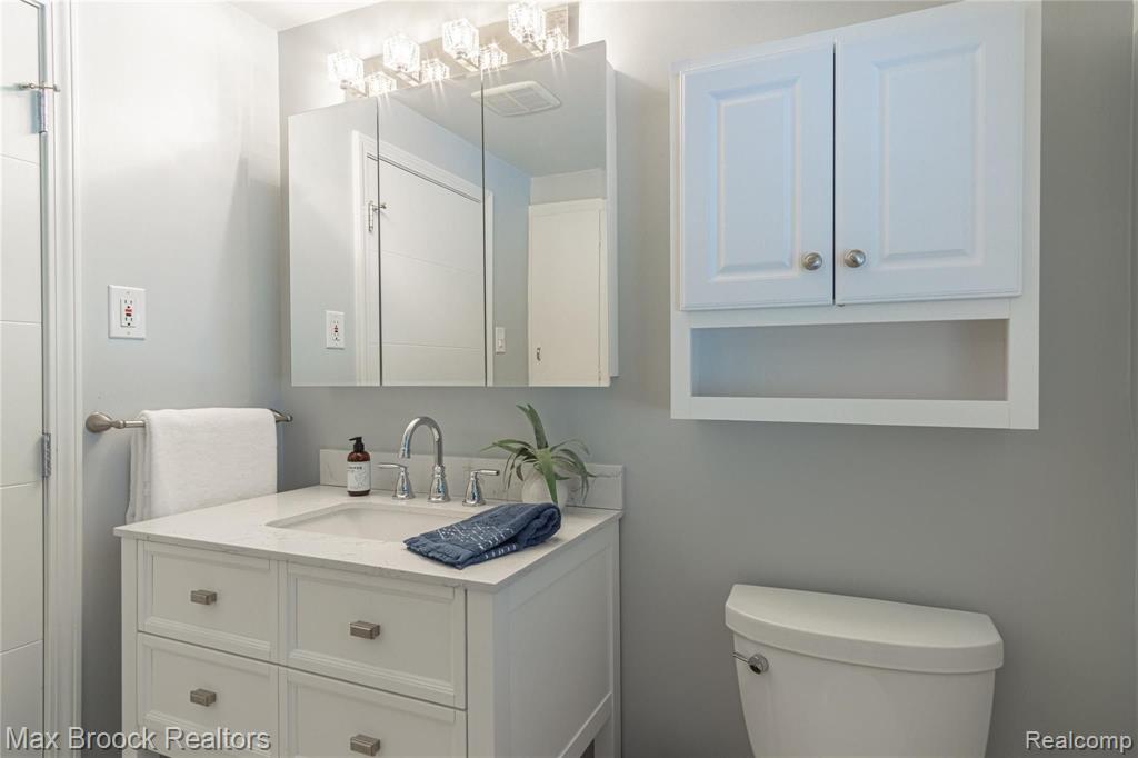 3636 Tuckahoe Road Bloomfield Hills, MI 48301 - Photo 28 of 35